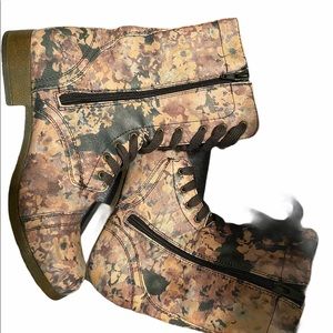 Floral combat boots